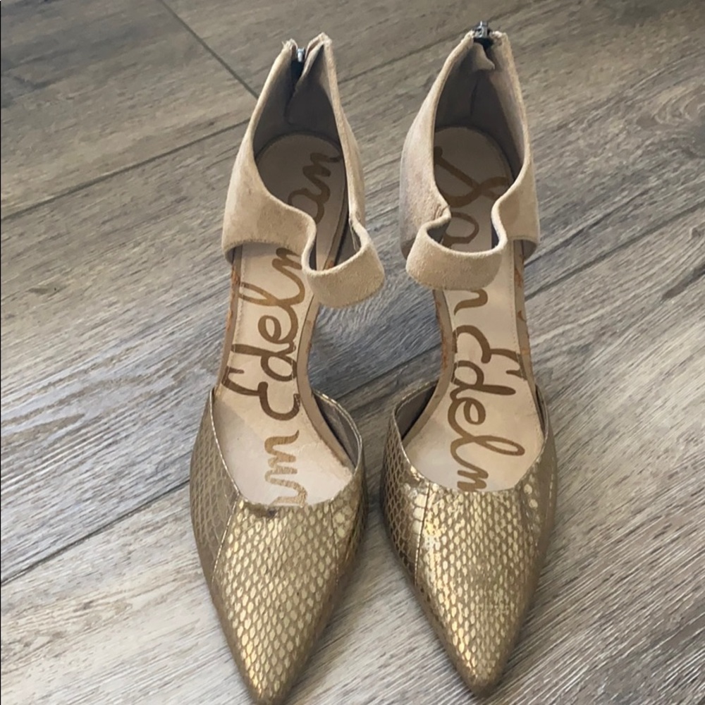 Dress shoes with a spark